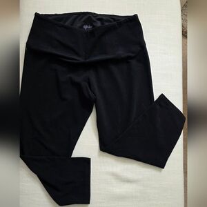 Style & Co. Cropped Classic Black Leggings